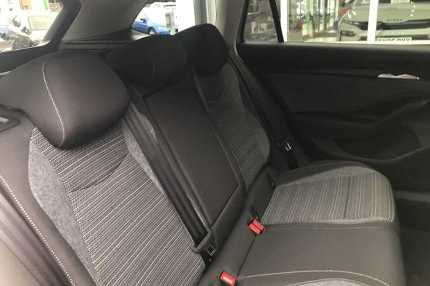 Used Skoda Superb CV25XYF 12