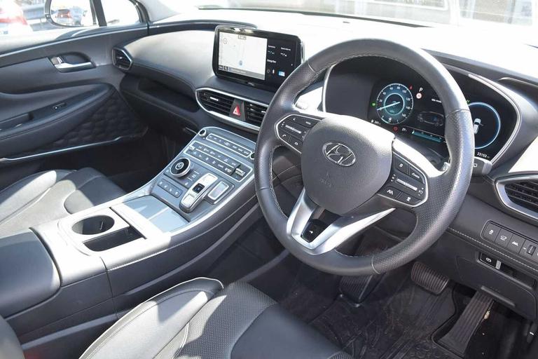Used Hyundai SANTA FE DP22CWO 17