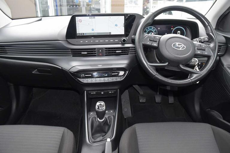 Used Hyundai i20 GY23WPV 16