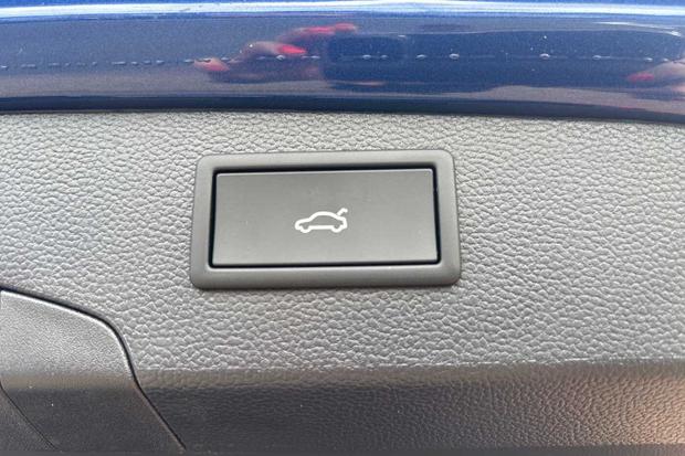 Used Skoda Superb Estate CU26OBR 11