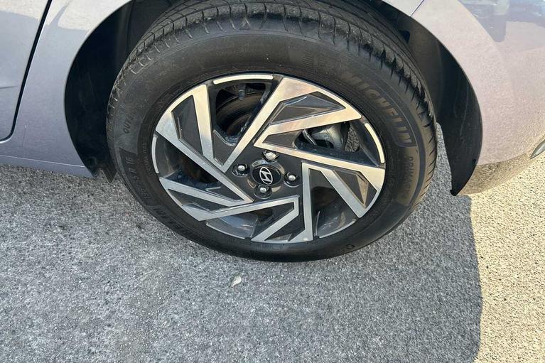 Used Hyundai i20 WU74PPV 12