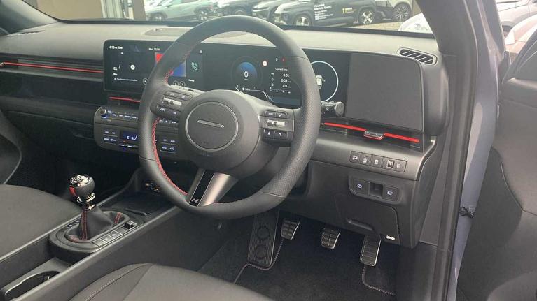 Used Hyundai KONA WR75HPU 8