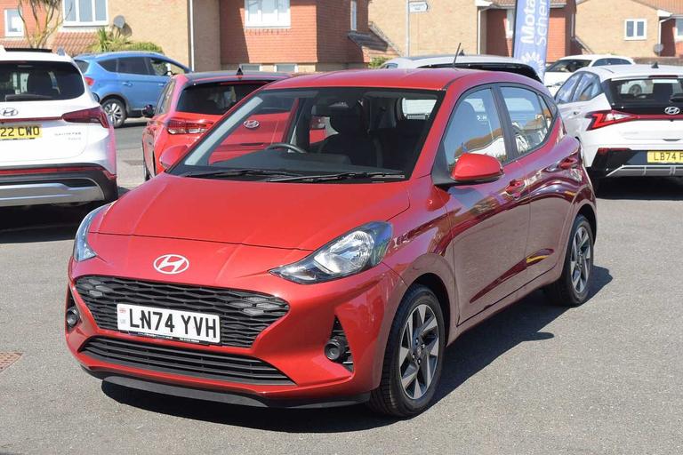 Used Hyundai i10 LN74YVH 4