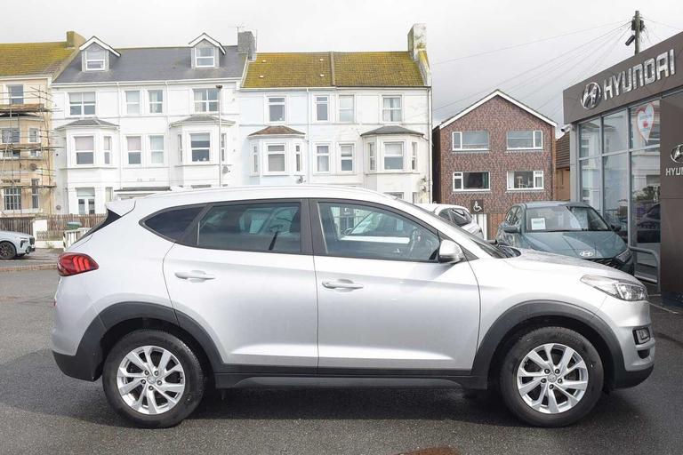 Used Hyundai TUCSON GU69AUJ 7