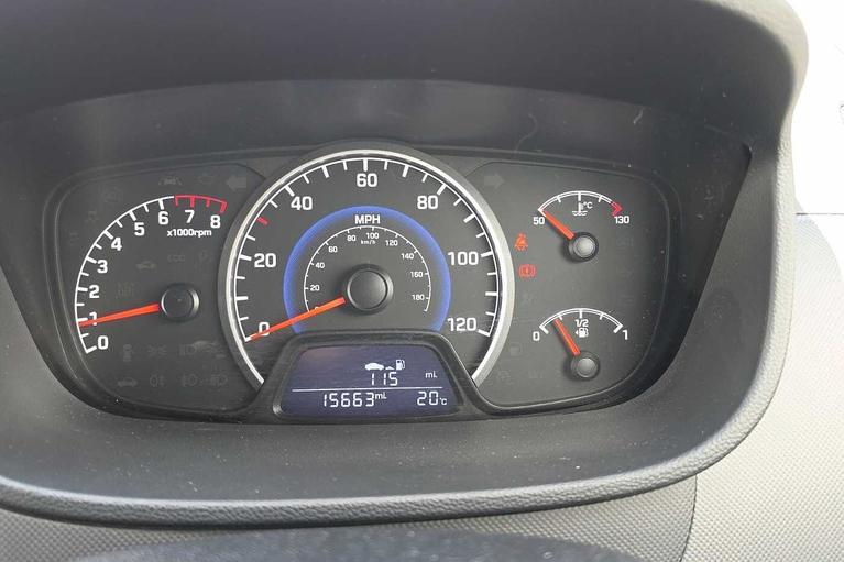 Used Hyundai i10 WP68EOS 12