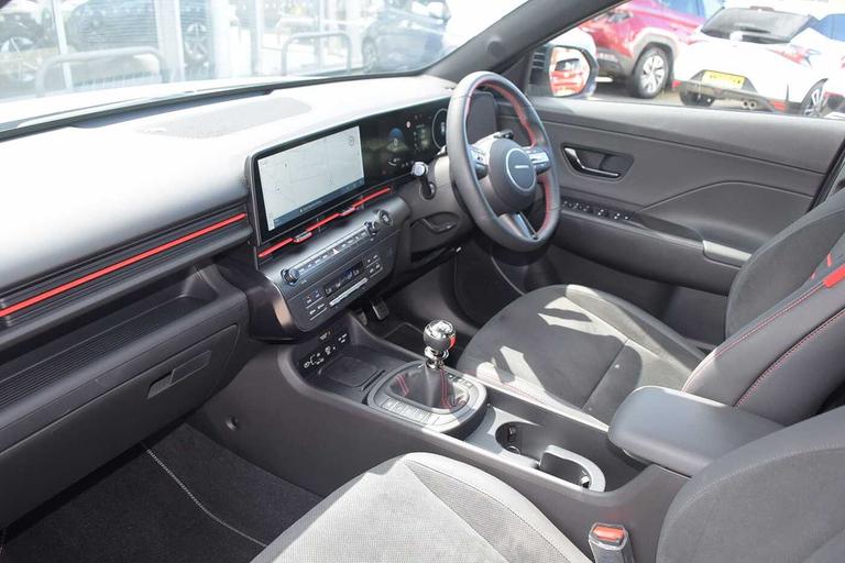 Used Hyundai KONA GX26YDJ 13
