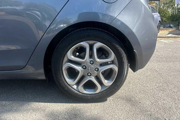 Used Hyundai i20 VN19RDZ 9