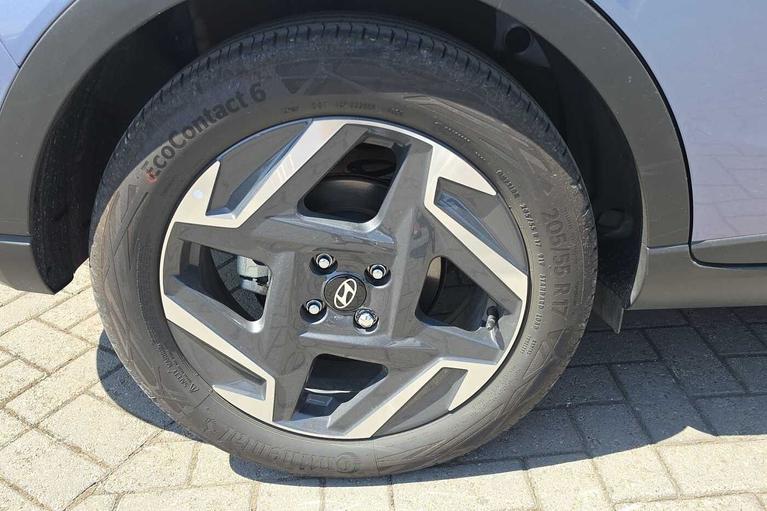 Used Hyundai BAYON WM75TVX 9