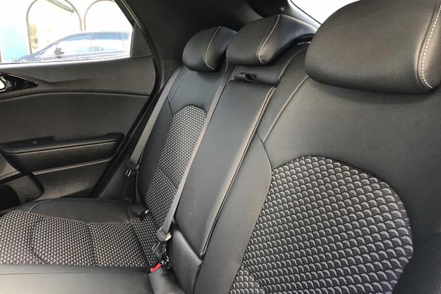 Used Kia Xceed Hatchback CU71OBJ 9