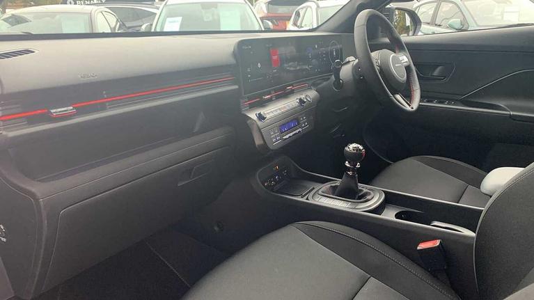Used Hyundai KONA WR75HPU 11