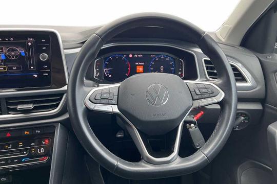 Volkswagen T-roc Photo modix-a4da9972da218398f652a9377e7b1320d00ad325.jpg