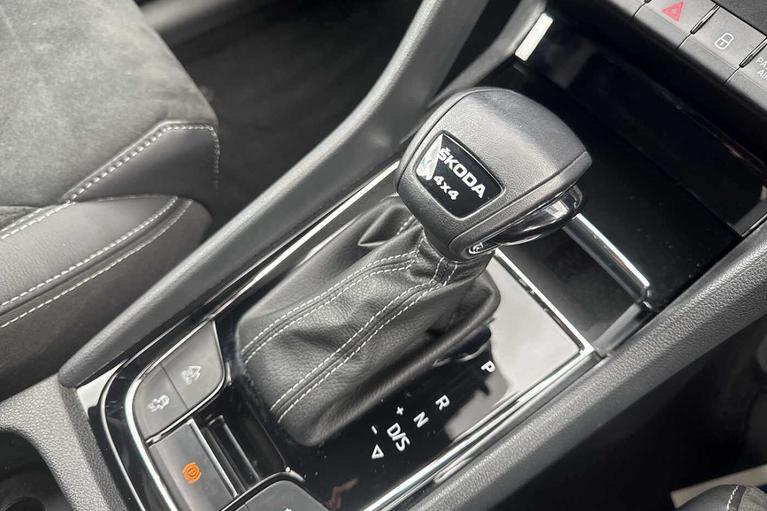 Used Skoda Kodiaq EU73LLJ 8