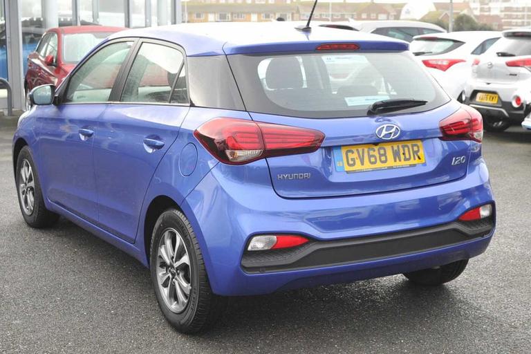 Used Hyundai i20 GV68WDR 3