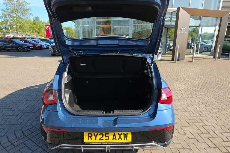 Used Hyundai i20 RY25AXW 10
