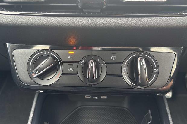 Used Skoda Fabia CV74WEH 16