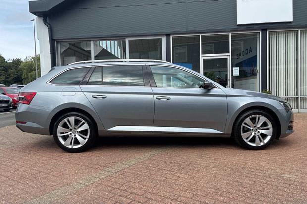 Used Skoda Superb Estate CU69SXJ 4