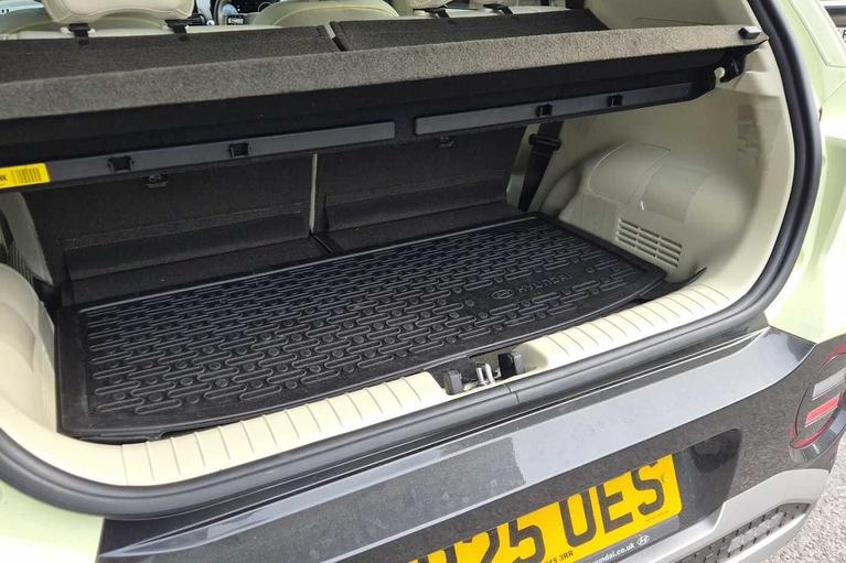 Used Hyundai Inster WP25OES 10