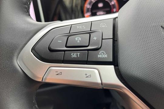 Volkswagen Golf Photo modix-a8d59b399d57e9203134b8049834f0a3c5b24f71.jpg