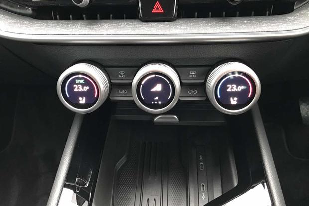 Used Skoda Superb Estate CV74WDC 18