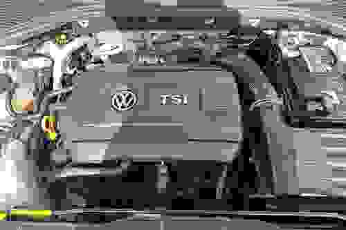 Volkswagen T-ROC Photo modix-accbe3da3e2c3aa0cc448778008620d55bd8bb4f.jpg