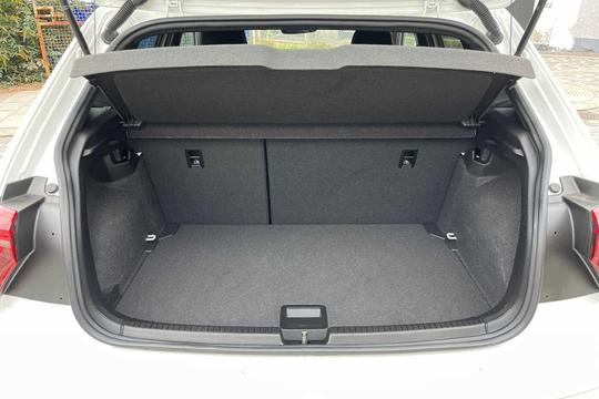 Volkswagen Polo Photo modix-acfa13cd0f8e7d81cd37f56c348d28ef9987a9f8.jpg