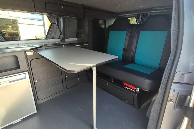 Used Vauxhall Vivaro L1 DY70BDE 8