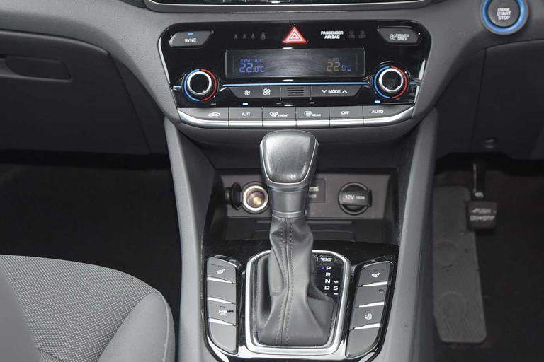 Used Hyundai IONIQ GV18BVJ 18