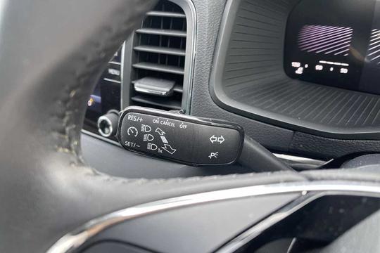 Skoda Karoq Photo modix-afcc417dda07dfcb39377f3d06a9e2940136b4e1.jpg