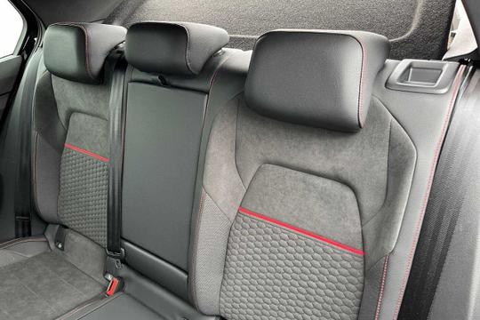 Volkswagen Golf Photo modix-b0df605a86417afb9413d3abe1e003177e1f8b6f.jpg