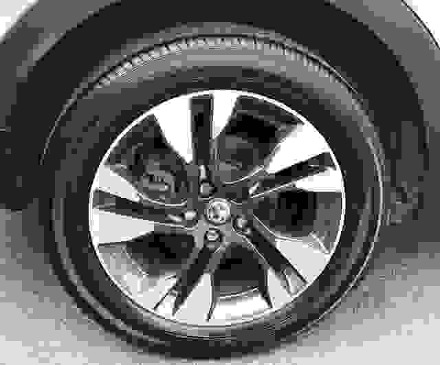 Vauxhall Grandland X Photo modix-b0f7c9a3ee7f438af18ce4a057305fc10d7d4163.jpg