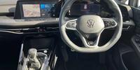 Volkswagen Golf Photo 14