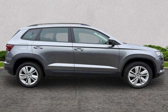 Skoda Karoq Photo modix-b1f51bf5d14ba3041055d521f42877ddc63e5136.jpg