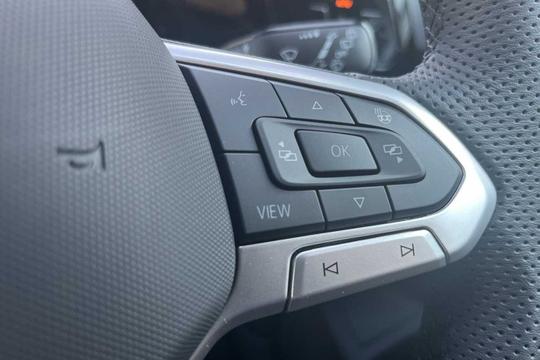 Volkswagen Golf Photo modix-b1fe3b21a8622b455bf5994eb6705e945171f990.jpg