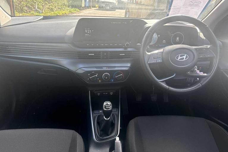Used Hyundai i20 WV25CJZ 4