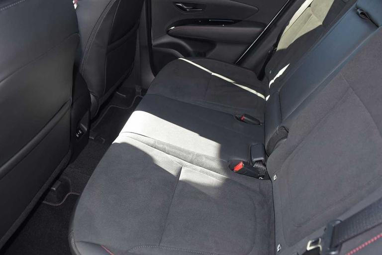 Used Hyundai TUCSON WJ25JXF 14