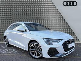 Used 2025 Audi A3 Sportback S line TFSI  150 PS S tronic Glacier white, metallic