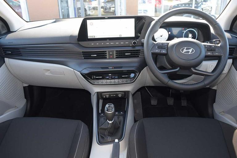 Used Hyundai i20 GV26OFX 18