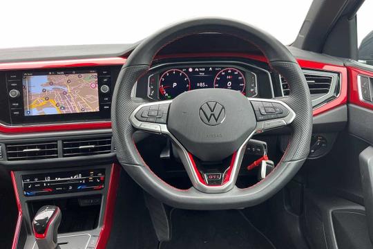 Volkswagen Polo Photo modix-b5b8375aaac2749693277e76b2784e1e14c6f6a1.jpg