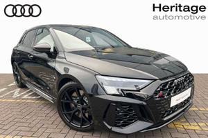 Used 2024 Audi RS3 RS 3 Sportback Carbon Black   400 PS S tronic Mythos black, metallic