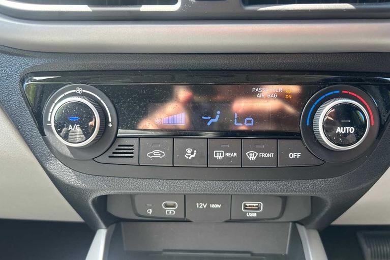 Used Hyundai i10 CY24EXR 15