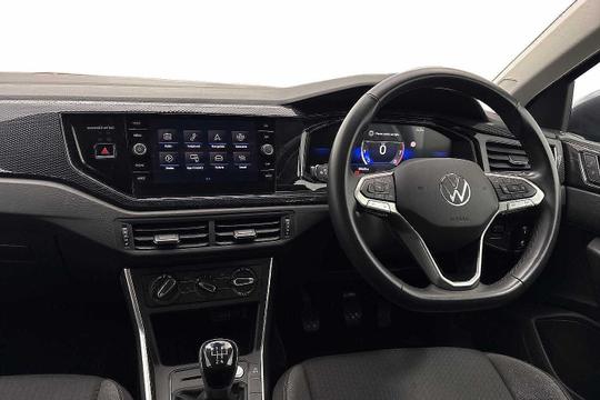 Volkswagen Taigo Photo modix-b6b504be3a9c23cf2fdfe4699bb9a44927e08696.jpg