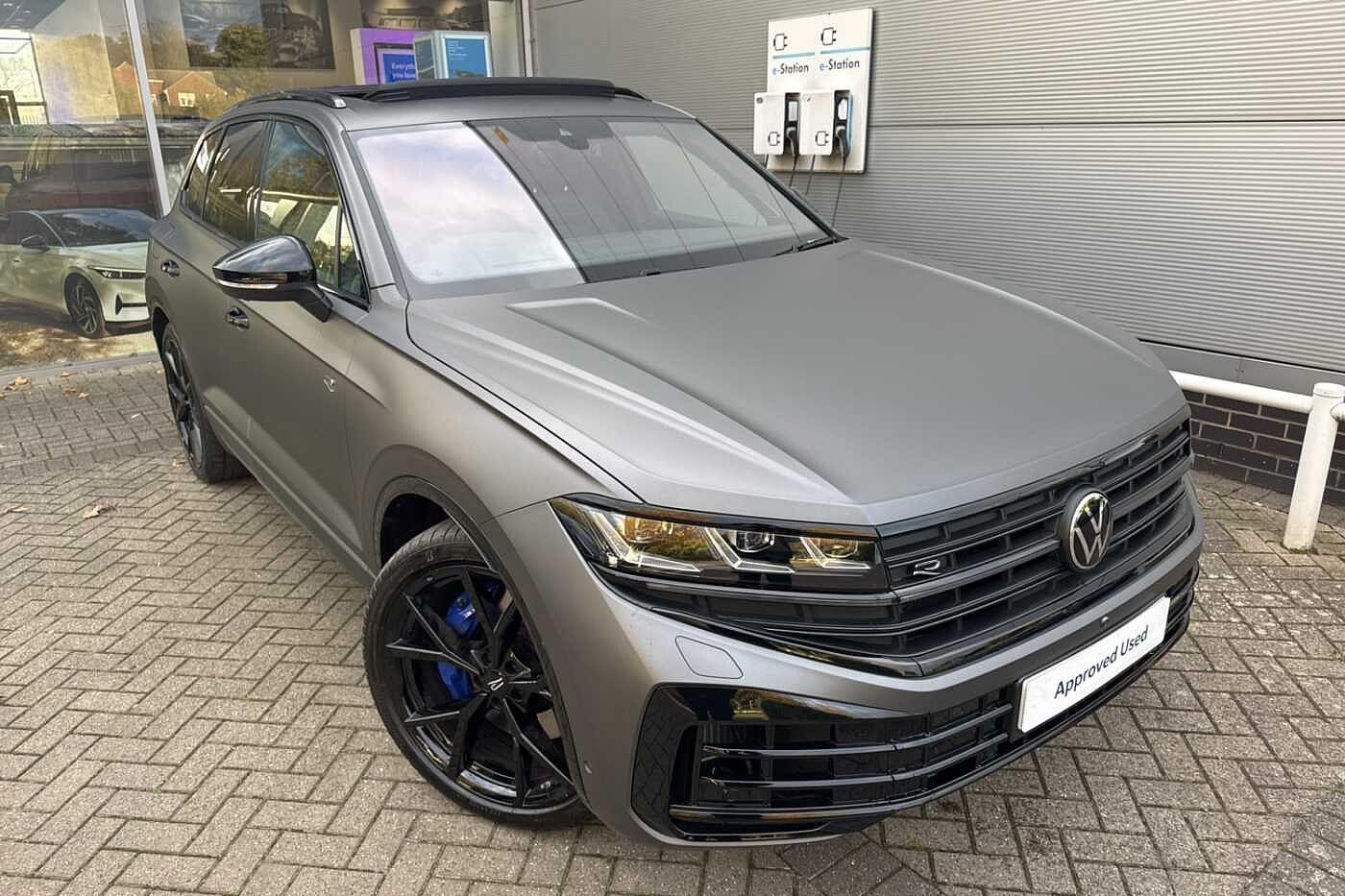 2025 VOLKSWAGEN TOUAREG
