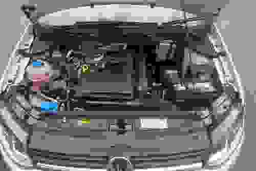 Volkswagen Polo Hatchback Photo modix-b7ba3fa67774abc61830d68dc73c15c902d10710.jpg