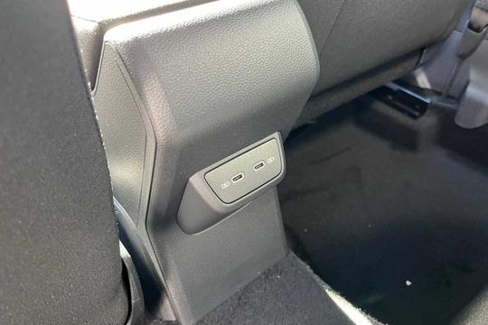 Volkswagen Taigo Photo modix-b866f52d1d215a36e9bc2496139c3b17d9baf273.jpg