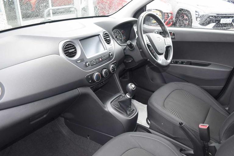 Used Hyundai i10 GU20CCA 13