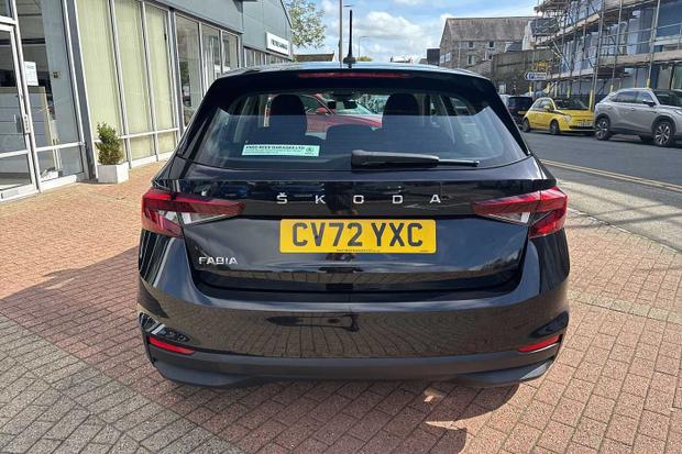 Used Skoda Fabia CV72YXC 8