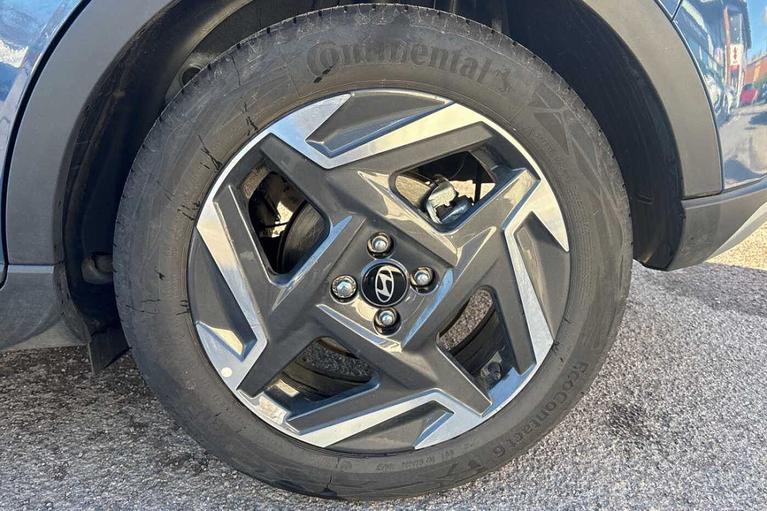 Used Hyundai BAYON WU75KBZ 5