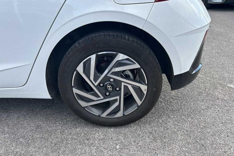 Used Hyundai i20 WR75HMK 11