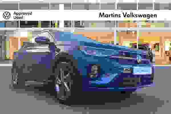 Used 2023 Volkswagen Taigo 1.0 TSI (110ps) R-Line DSG Reef blue at Martins Group