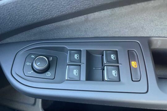 Volkswagen Golf Photo modix-baae1657d27f61e88ab38a3f69b0b726d693159b.jpg